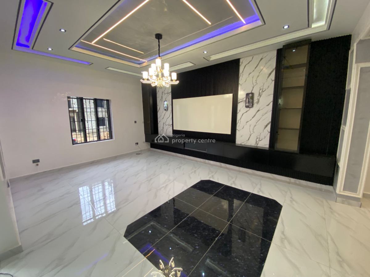 a Standard Built Townhouse in a Lovely Location, Close to American International School, Durumi, Abuja, Terraced Duplex for Sale
