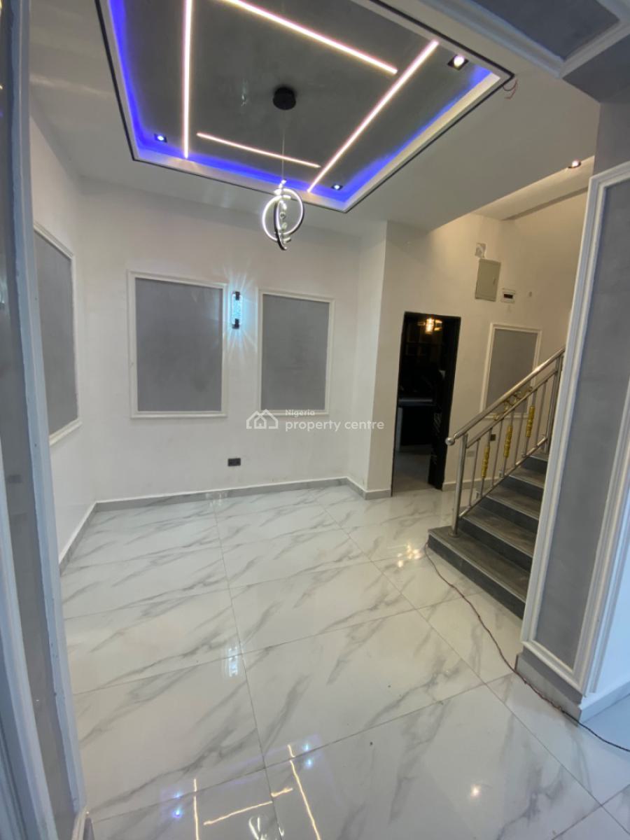a Standard Built Townhouse in a Lovely Location, Close to American International School, Durumi, Abuja, Terraced Duplex for Sale