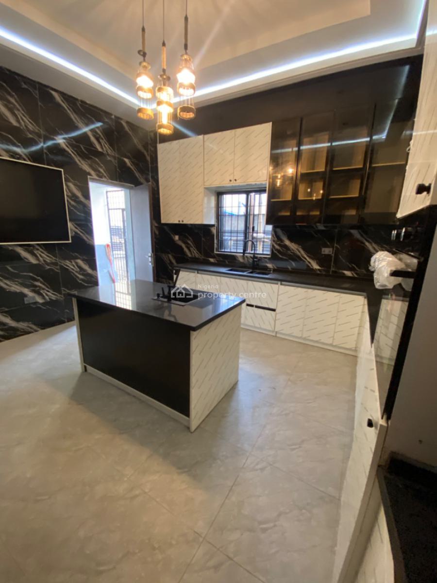 a Standard Built Townhouse in a Lovely Location, Close to American International School, Durumi, Abuja, Terraced Duplex for Sale