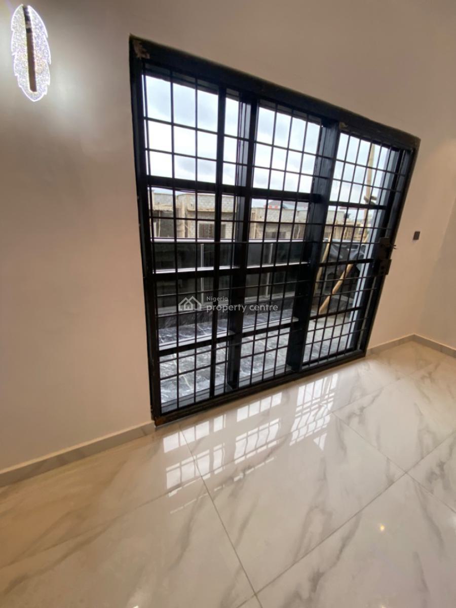 a Standard Built Townhouse in a Lovely Location, Close to American International School, Durumi, Abuja, Terraced Duplex for Sale