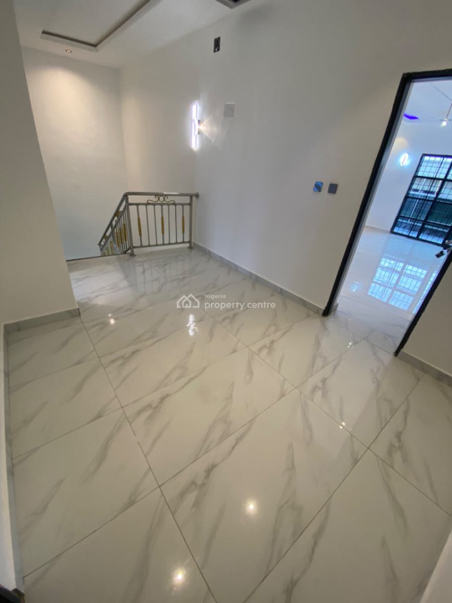 a Standard Built Townhouse in a Lovely Location, Close to American International School, Durumi, Abuja, Terraced Duplex for Sale