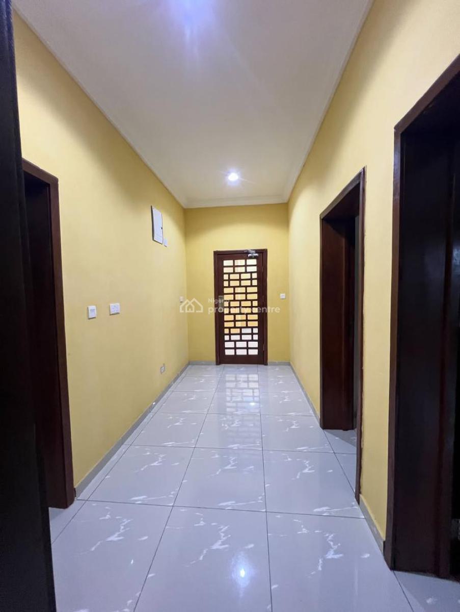 Brand New 3 Bedroom Apartment with Bq, Lekki Phase 1, Lekki, Lagos, Flat / Apartment for Rent