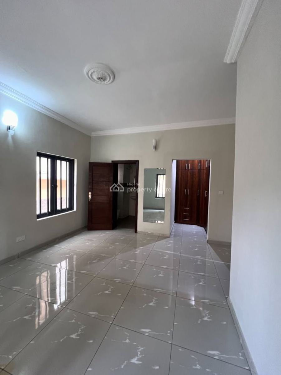 Brand New 3 Bedroom Apartment with Bq, Lekki Phase 1, Lekki, Lagos, Flat / Apartment for Rent