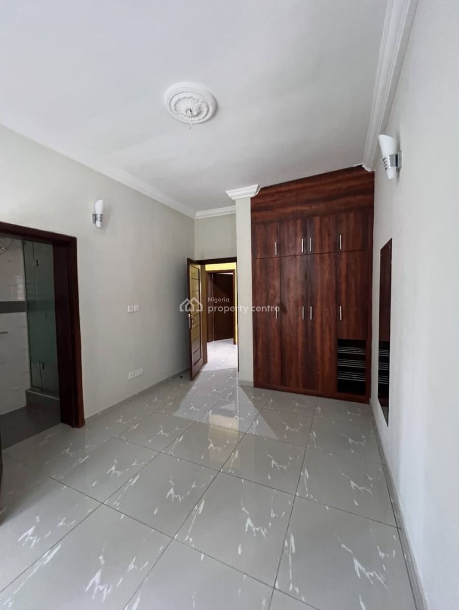 Brand New 3 Bedroom Apartment with Bq, Lekki Phase 1, Lekki, Lagos, Flat / Apartment for Rent