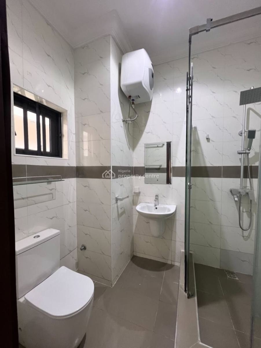 Brand New 3 Bedroom Apartment with Bq, Lekki Phase 1, Lekki, Lagos, Flat / Apartment for Rent
