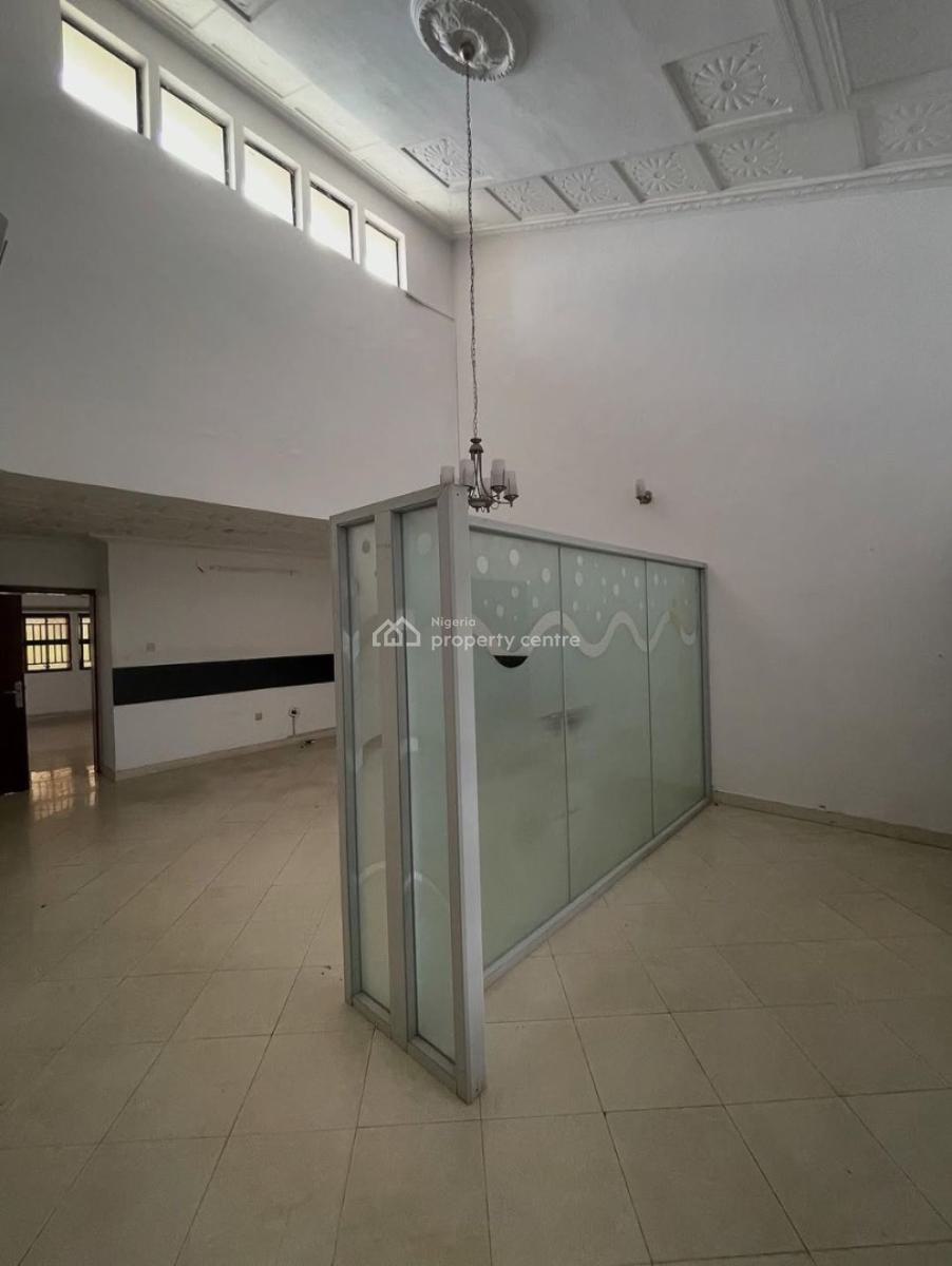 Spacious 5 Bedroom Semi Detached Duplex, Lekki Phase 1, Lekki, Lagos, Flat / Apartment for Rent