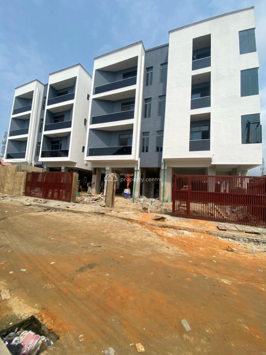Invest in Luxury! 2/3 Bedroom Apartment with Pool & Gym, Orchid, Lekki, Lagos, Flat / Apartment for Rent