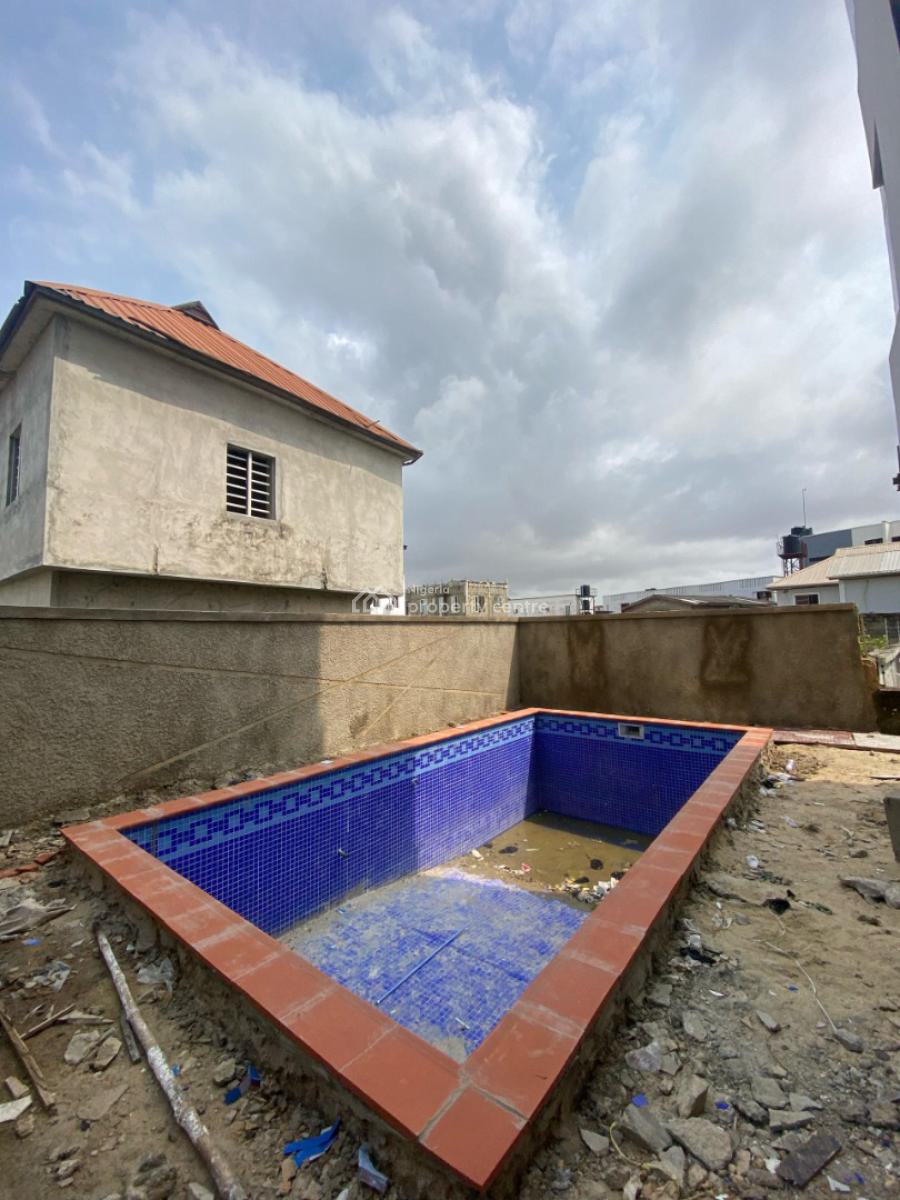 Invest in Luxury! 2/3 Bedroom Apartment with Pool & Gym, Orchid, Lekki, Lagos, Flat / Apartment for Rent
