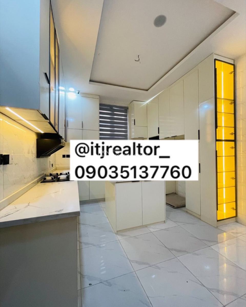 Stunning 5 Bedroom Detached Duplex with Bq, Chevron, Lekki, Lagos, Detached Duplex for Sale