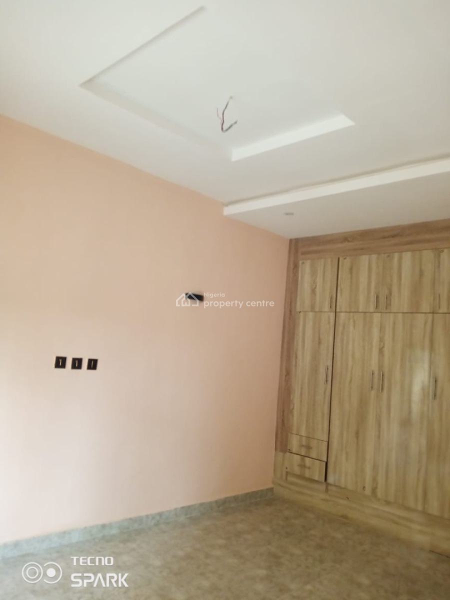 Excellent Spacious 3 Bedroom Apartment, .old Federal Secretarial Area 1, Durumi, Abuja, Flat / Apartment for Rent