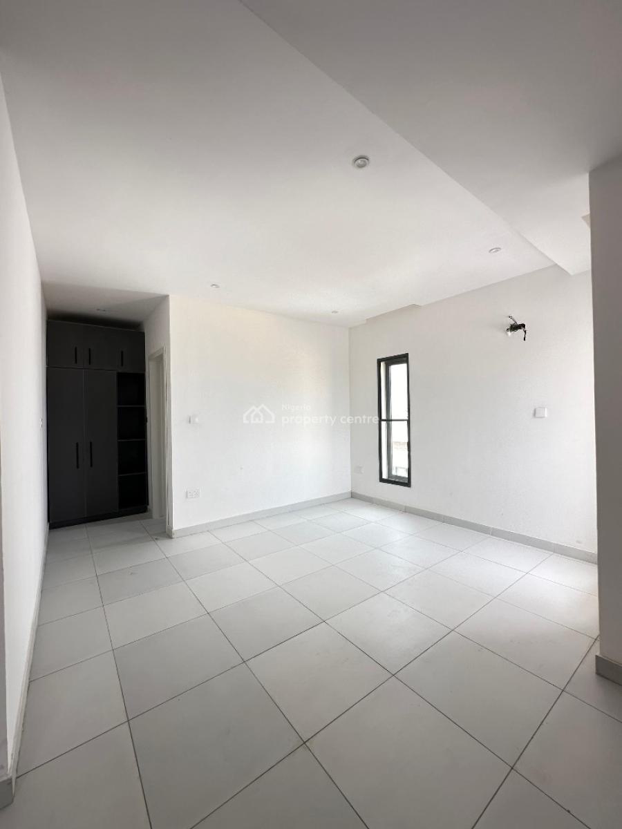 Spacious and Most Affordable 3 Bedroom Apartment with Rooftop Pool, Lekki Phase 1, Lekki, Lagos, Flat / Apartment for Sale