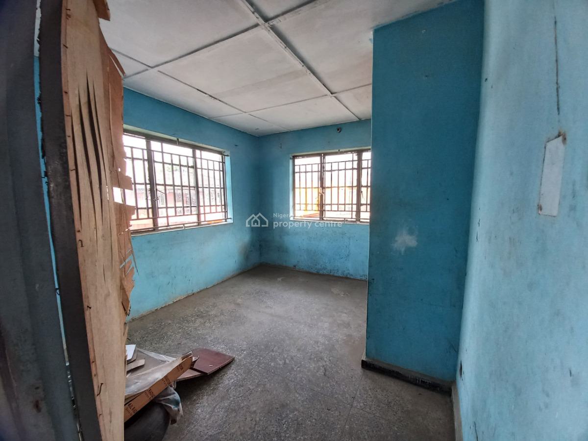Vacant Block of 4 Units of 3 Bedroom Apartment, Fadeyi, Shomolu, Lagos, Block of Flats for Sale