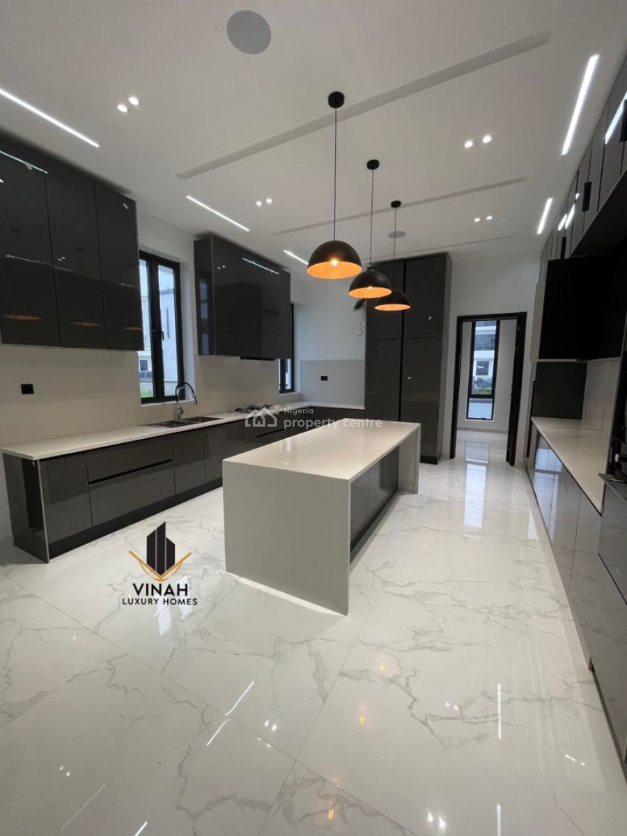 Its a 5 Bedroom Detached House.   Osapa London, Lekki,, Osapa, Lekki, Lagos, Detached Duplex for Sale