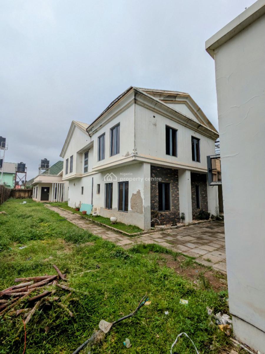 Spacious 4bedroom Semi Detached Duplex with 3bedroom Bungalow Bq, Sunnyvale Estate Axis, Dakwo, Abuja, Semi-detached Duplex for Sale