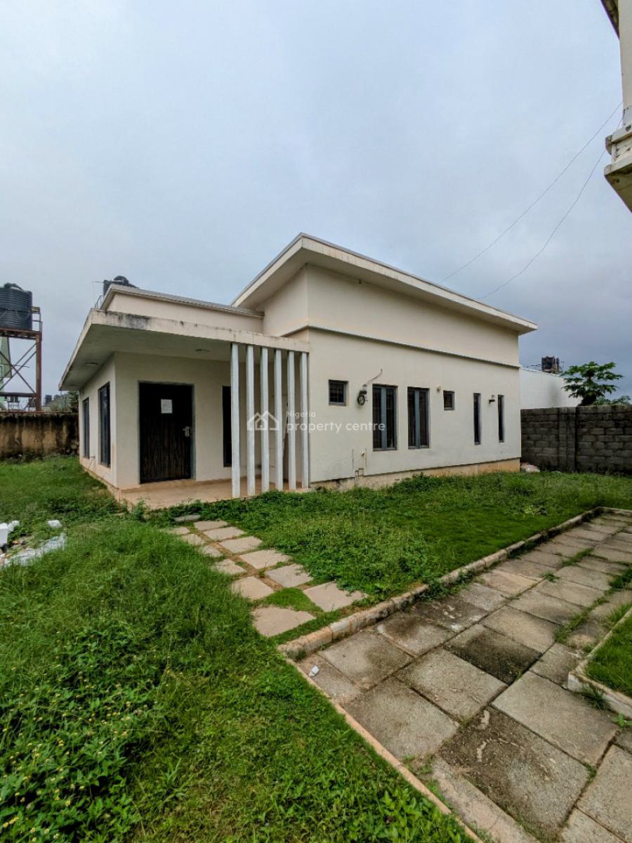 Spacious 4bedroom Semi Detached Duplex with 3bedroom Bungalow Bq, Sunnyvale Estate Axis, Dakwo, Abuja, Semi-detached Duplex for Sale