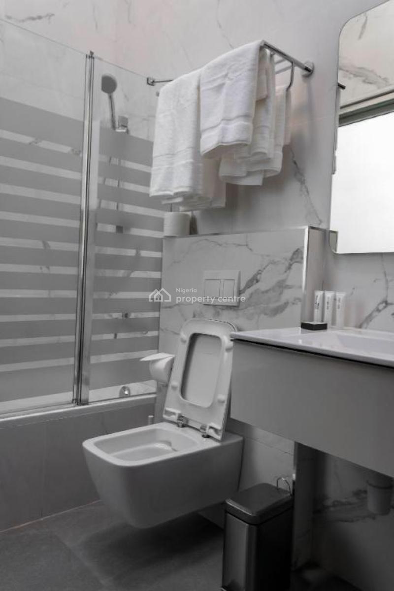 3 Bedroom Apartments, Olu Holloway Road, Ikoyi, Ikoyi, Lagos, Flat / Apartment for Rent