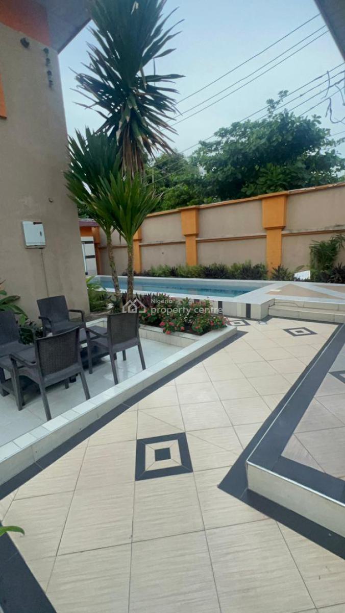 Luxury 10-room Building Sitting on 1,000sqm, Victoria Island (vi), Lagos, Flat / Apartment for Rent