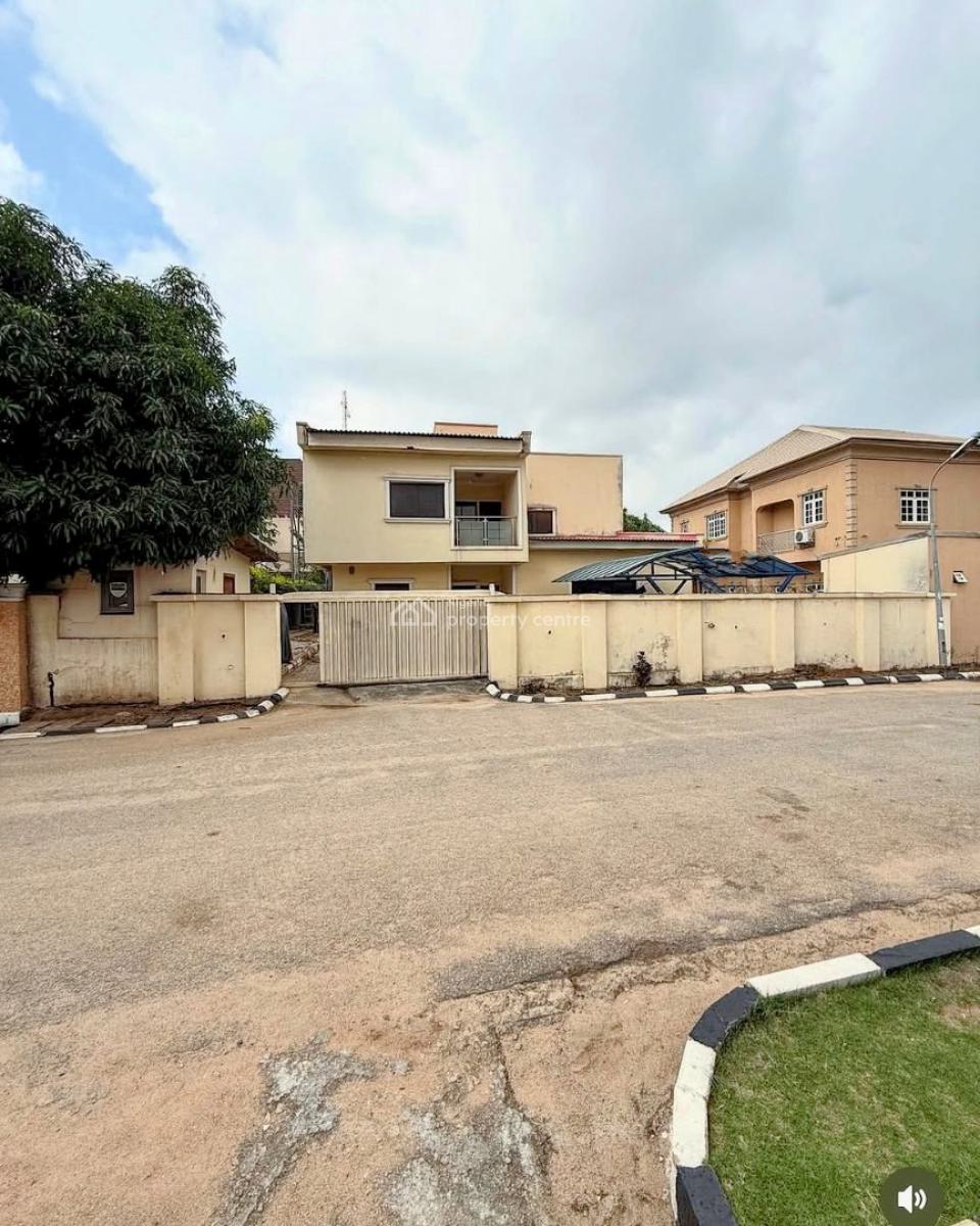 Spacious 5bedroom Detached Duplex with 2 Rooms Bq, Maitama Main, Maitama District, Abuja, Detached Duplex for Sale