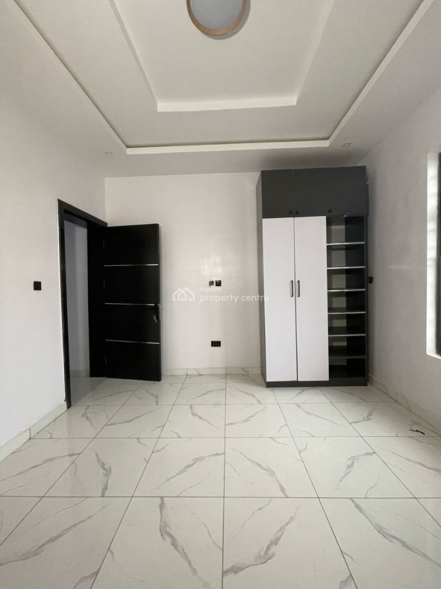Luxurious 2 Bedroom Apartment with Gym and Pool Suitable for Airbnb, Ajah, Lagos, Flat / Apartment for Sale