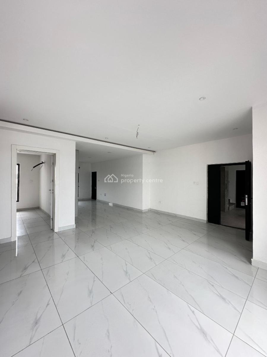 The Affordable 3 Bedroom Apartment, Lekki Phase 1, Lekki, Lagos, Flat / Apartment for Sale
