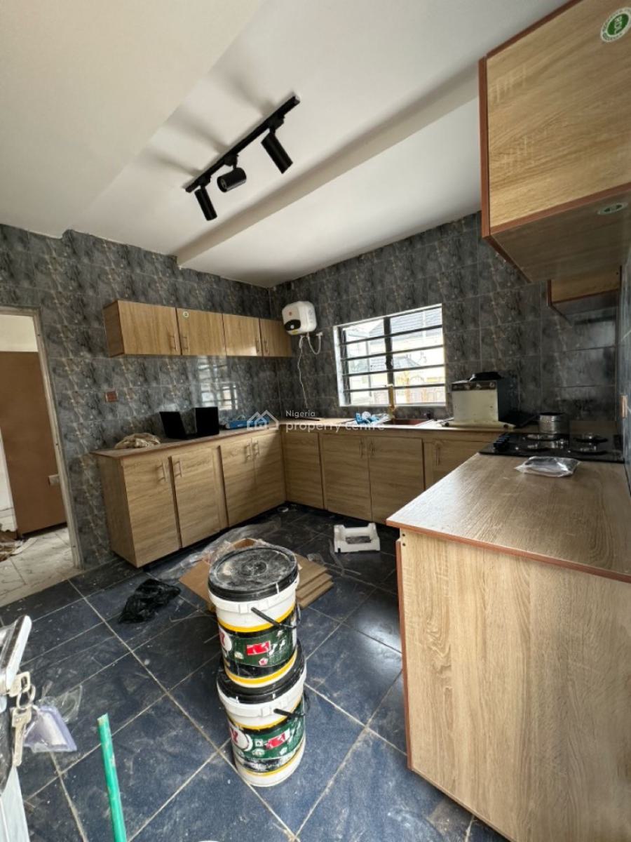 Newly Built Modern 3 Bedroom Bungalow+room Bq & Security Post, Newly Built Modern 3 Bedroom Bungalow+room Bq & Security Post, Ibadan, Oyo, Detached Bungalow for Sale