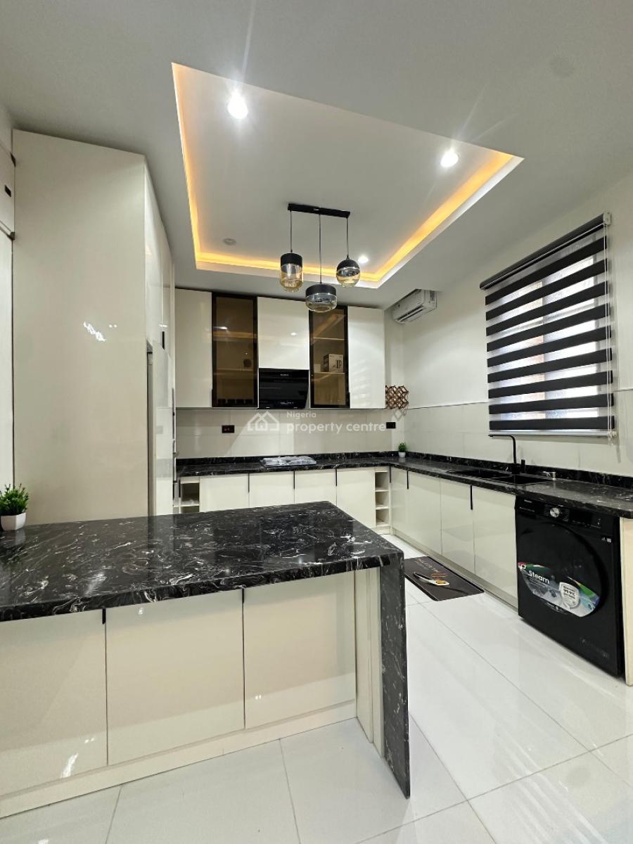 Newly Built 3 Bedroom Penthouse in a Secured Environment, Lovely Penthouse in Lekki Phase 1, Lekki, Lagos, House for Sale