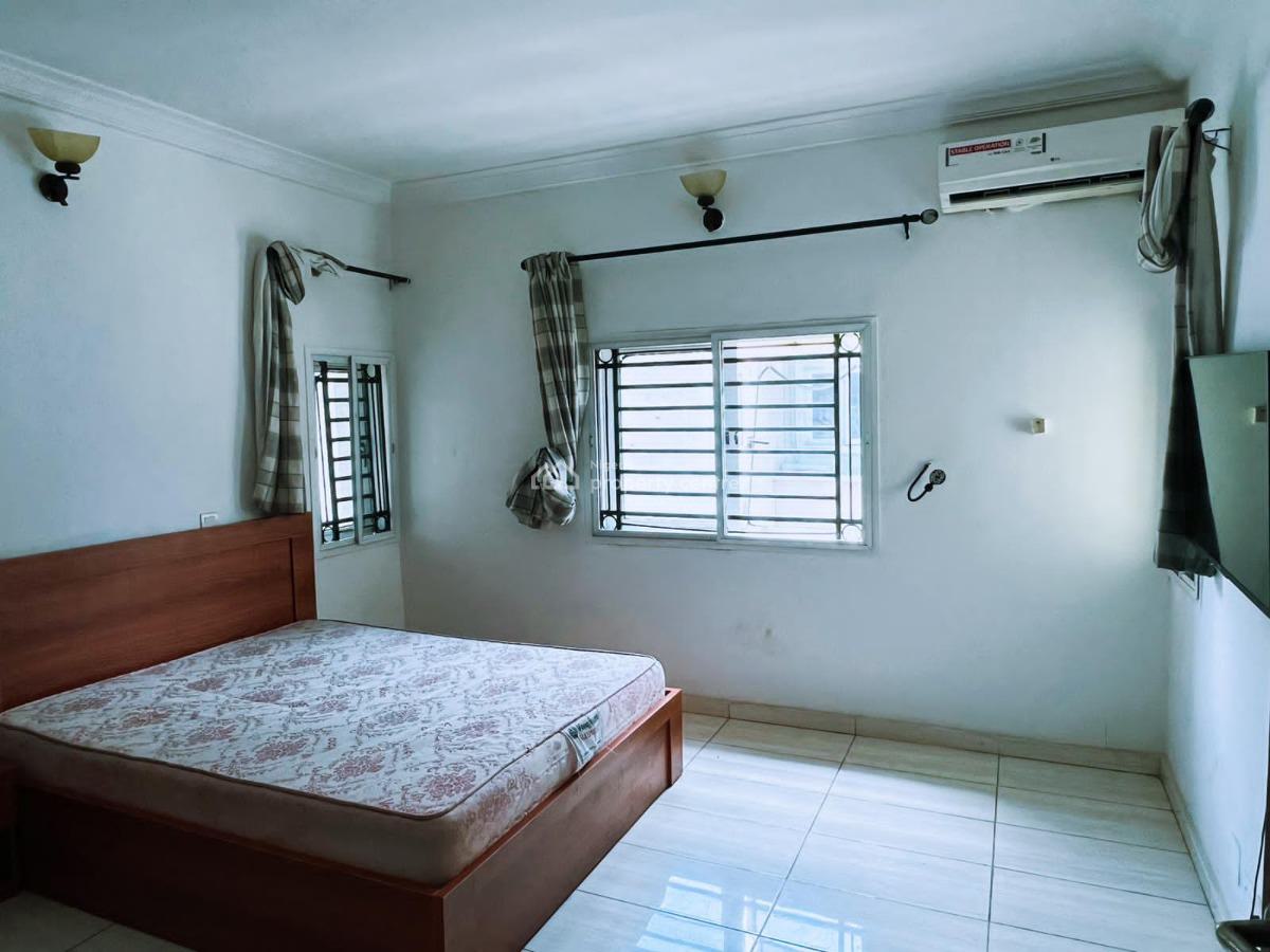 4 Bedrooms Maissonette in 3 Floors with Swimming Pool, Osapa, Lekki, Lagos, Terraced Duplex for Sale