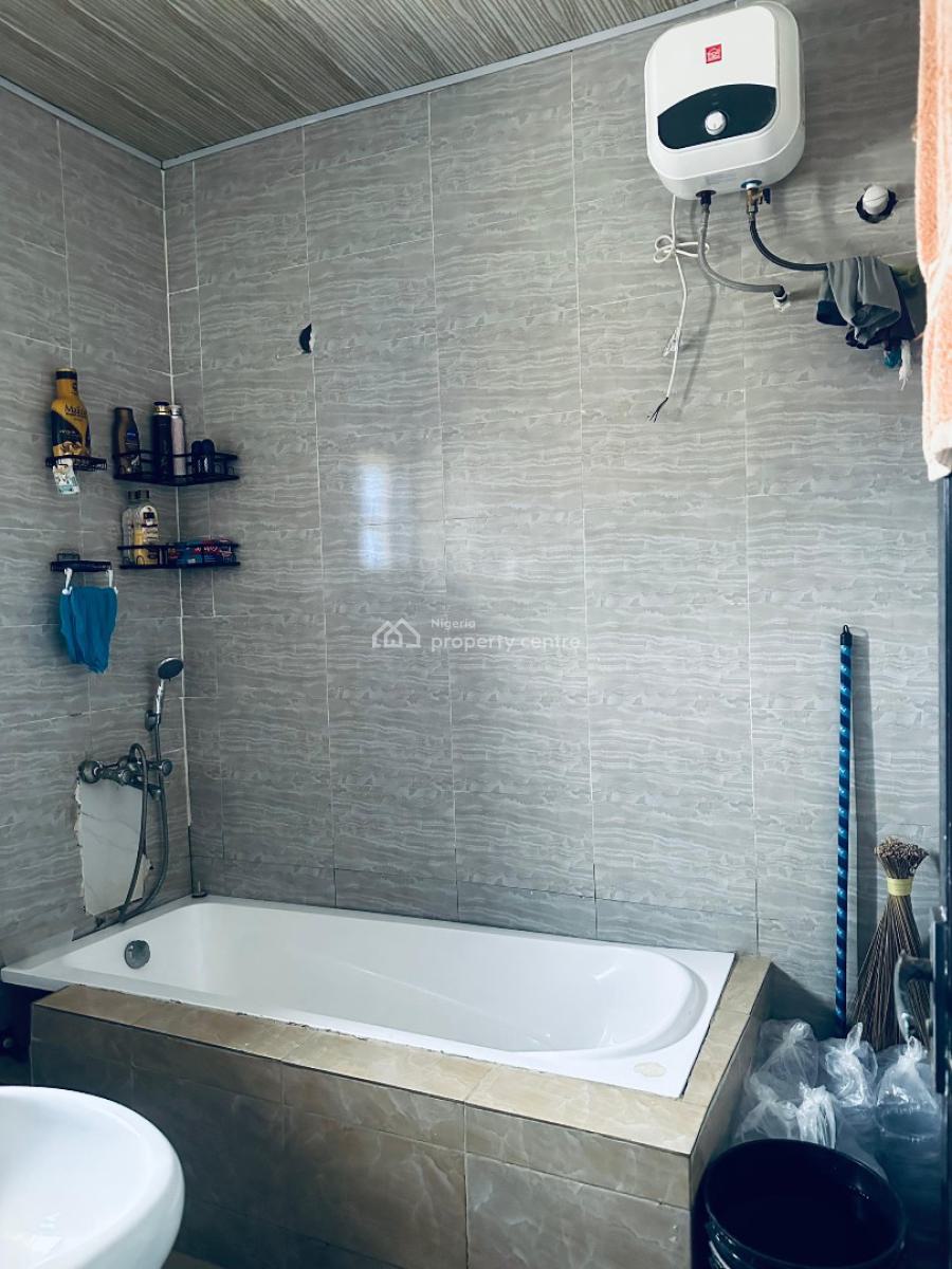 Semi Master Bedroom in a Secured  Environment, Orchid Road Cooplag Estate, Lekki, Lagos, Flat / Apartment for Rent