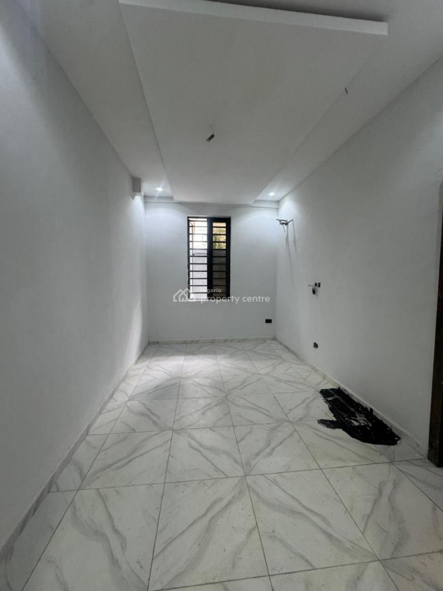 One Available Unit of 2 Bedroom Apartment with a Swimming Pool, Gym, Rental Value :10m/annum  Daily Shortlet Rate : 100-150k/day, Ikate Elegushi, Lekki, Lagos, Block of Flats for Sale