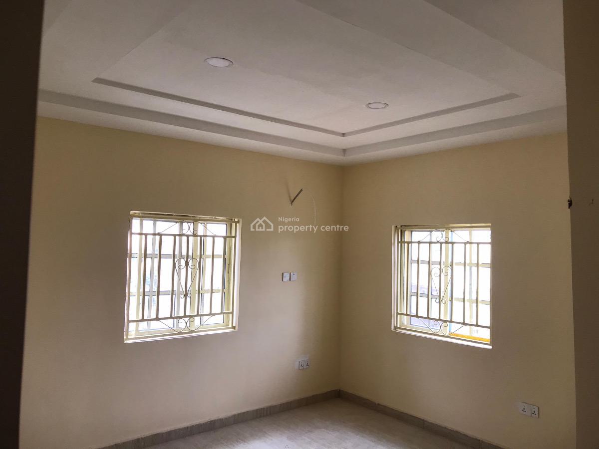 a Brand New 2 Bedroom Apartment in a Sweet Location, 3rd Avenue Main Gwarinpa, Gwarinpa, Abuja, Flat / Apartment for Rent