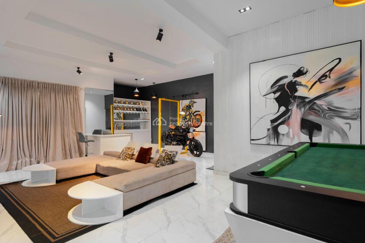 Cute 2 Bedrooms Apartment + Ps5 + Snooker + Board Games + Guitar + Power Bike, Meadow Hall Way, Ikate, Lekki, Lagos, Flat / Apartment Short Let
