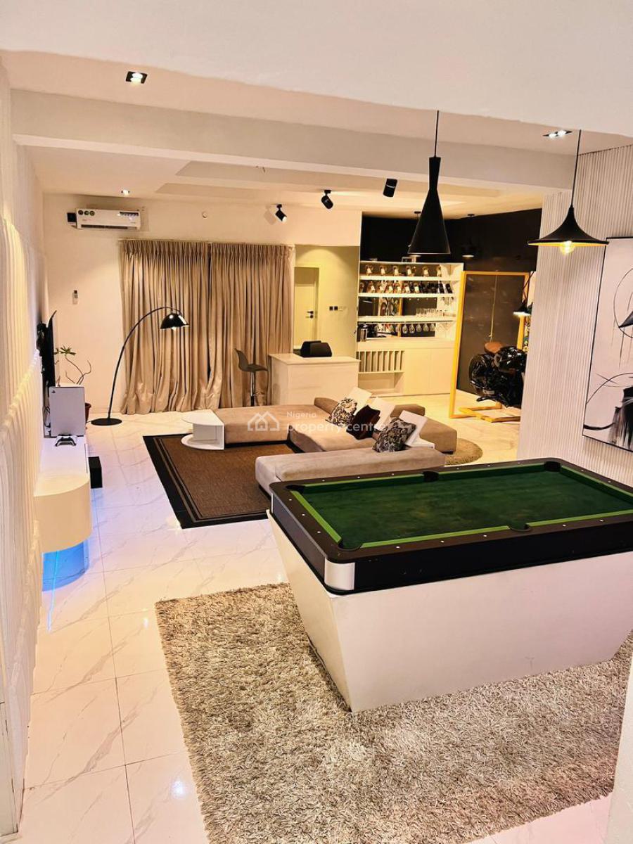 Cute 2 Bedrooms Apartment + Ps5 + Snooker + Board Games + Guitar + Power Bike, Meadow Hall Way, Ikate, Lekki, Lagos, Flat / Apartment Short Let