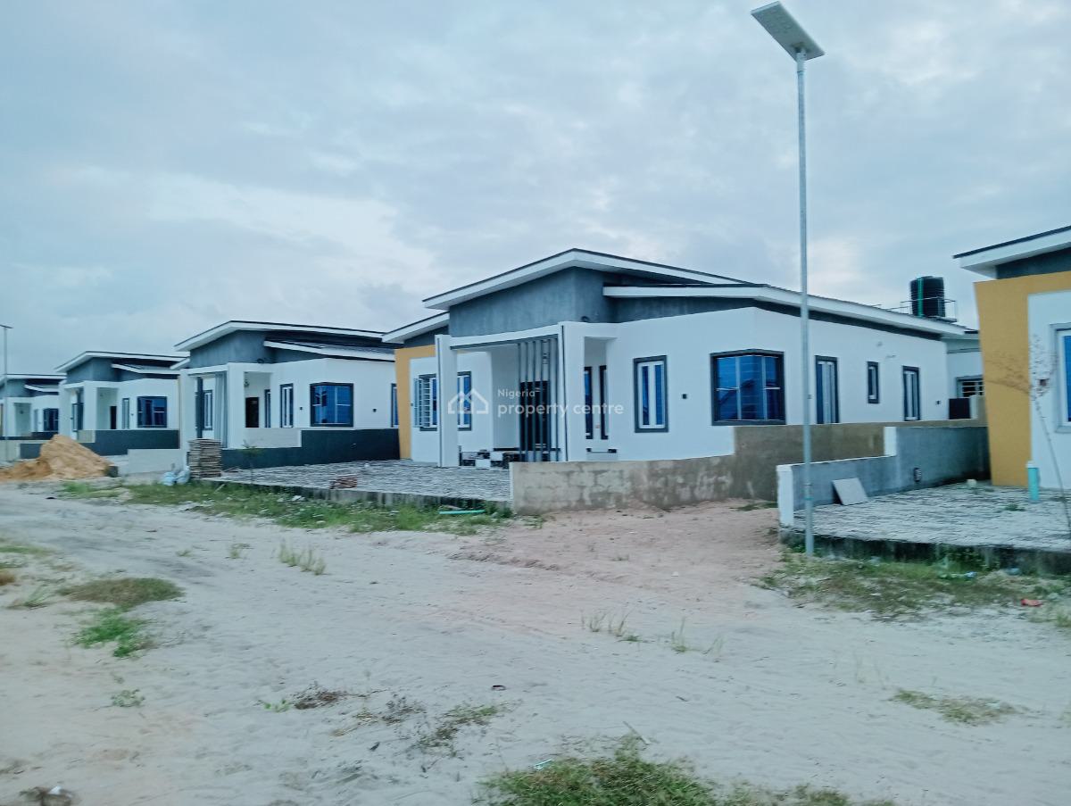 Pay&park in 3 Bedroom Bungalow with Bq, Wondercourt Bungalows Oribanwa Awoyaya, Ajah, Lagos, Detached Bungalow for Sale