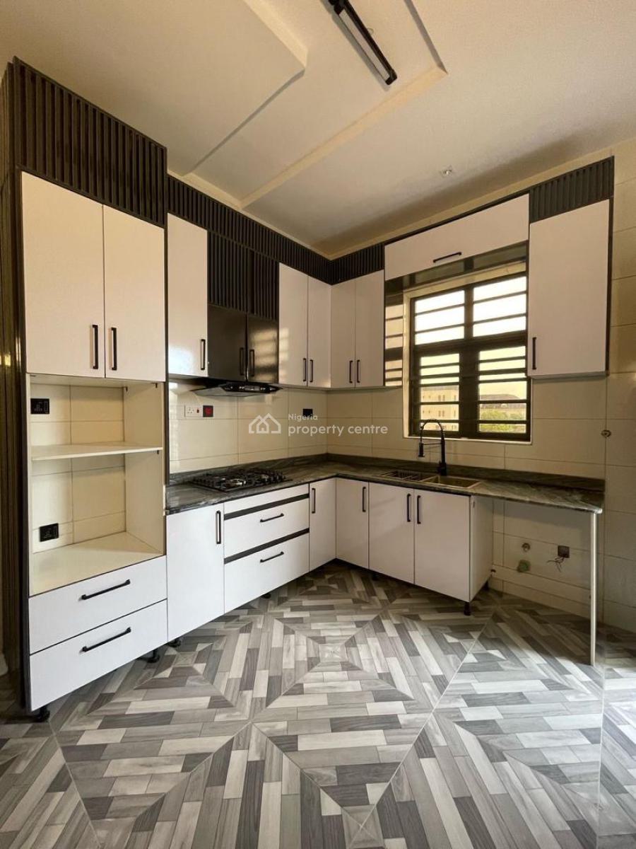 Luxurious 2 Bedroom Apartment with Gym, Ajah, Ajah, Lagos, Block of Flats for Sale