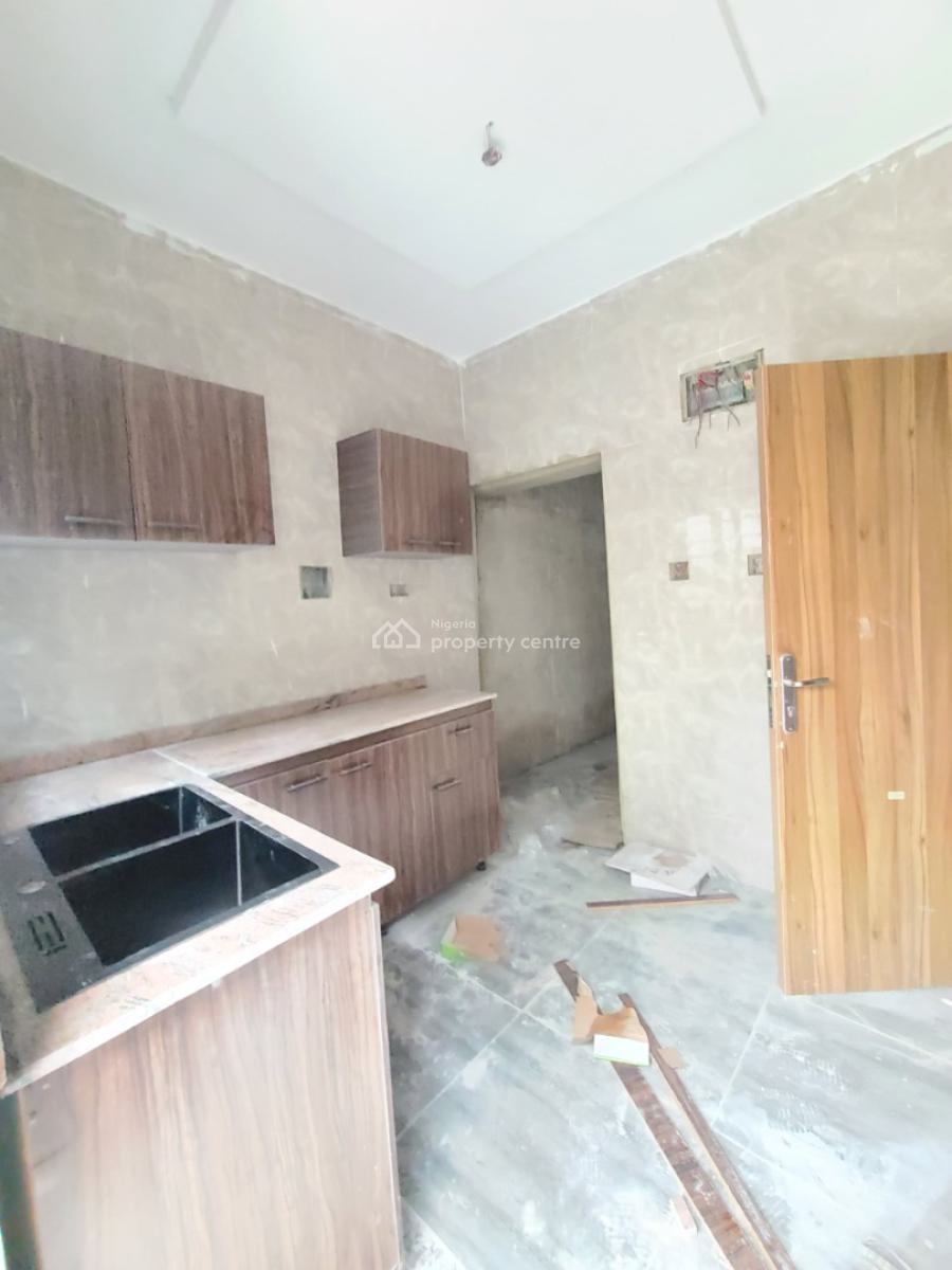 Luxurious and Spacious 2 Bedroom Apartment, Rockstone Estate,badore, Ajah, Lagos, Flat / Apartment for Rent