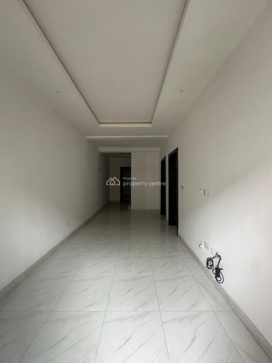 Aesthetically Pleasing 4-bedroom  Terrace Duplex with Swimming Pool,, Lekki Phase 1, Lekki, Lagos, Terraced Duplex for Sale