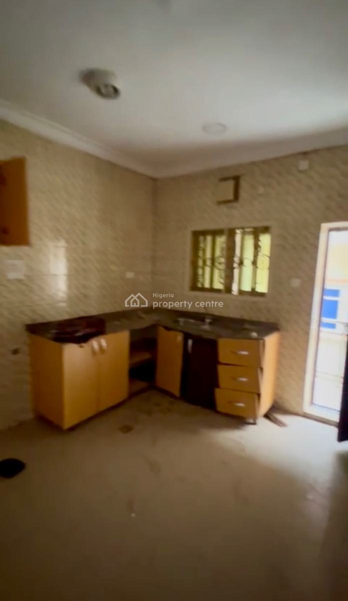 Very Spacious and Standard Three (3) Bedroom Apartment, Zone E Extension, Apo, Abuja, Flat / Apartment for Rent