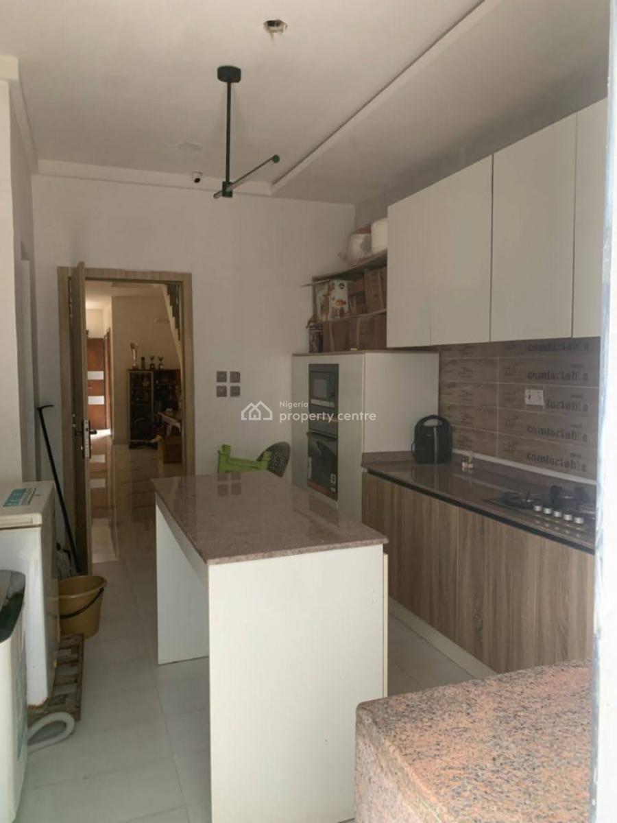 4 Bedroom Semi Detached Terrace House with a Room Bq, Osapa London, Lekki, Lagos, Terraced Duplex for Sale