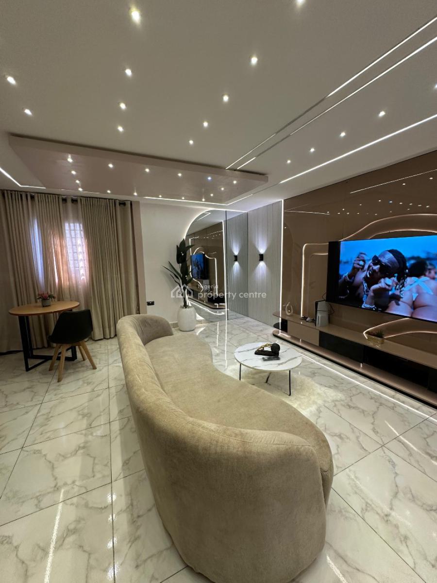 Newly Automated Luxury 1-bedroom Highrise Smart Home with Pool, and Ni, Lekki Phase 1, Lekki, Lagos, Flat / Apartment Short Let