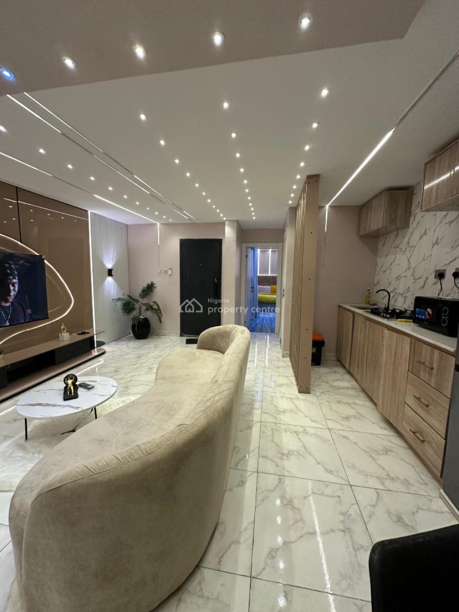 Newly Automated Luxury 1-bedroom Highrise Smart Home with Pool, and Ni, Lekki Phase 1, Lekki, Lagos, Flat / Apartment Short Let