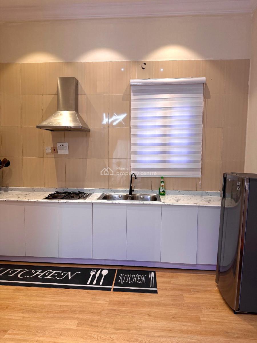 3 Bedroom Apartment with Snooker, Swimming Pool and Ps5, Lekki Phase 1, Lekki, Lagos, Flat / Apartment Short Let