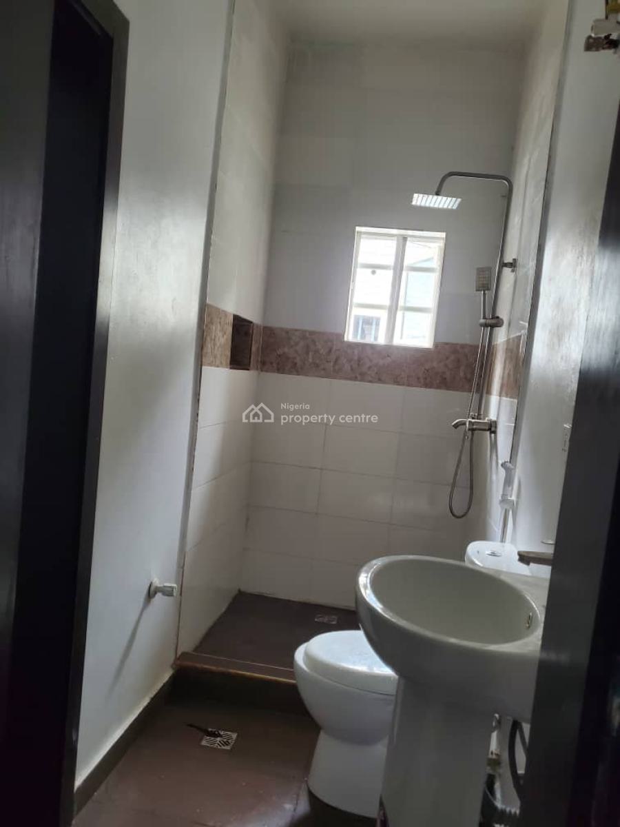 Luxurious Juicy Miniflat at Ajah Ilaje Off Mobil Road, Ajah Ilaje Off Mobil Road, Ilaje, Ajah, Lagos, Mini Flat (room and Parlour) for Rent