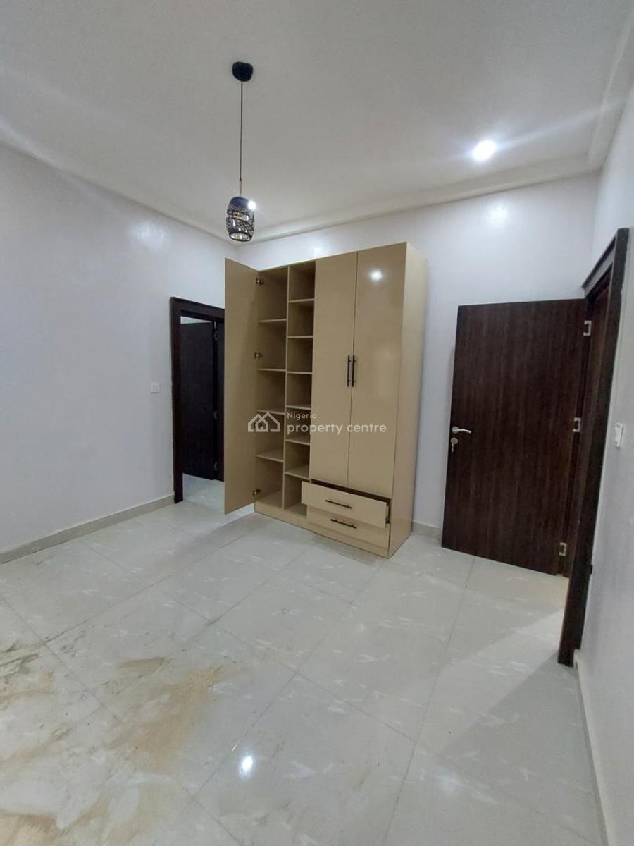 Standard, Newly Built, and Well Finished 3 Bedroom Apartment, Jahi, Abuja, House for Rent