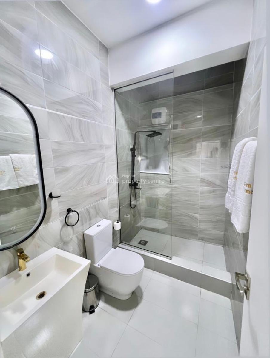 2bedroom Luxury Apartment with Ocean View, Ps5, Snooker Board, Table T, Lekki Phase 1, Lekki, Lagos, Flat / Apartment Short Let