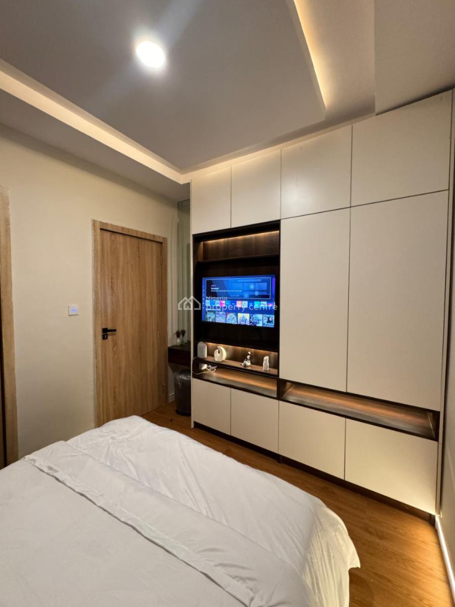 Brand New Luxurious One Bedroom Apartment+ps5, Ologolo, Lekki, Lagos, Flat / Apartment Short Let
