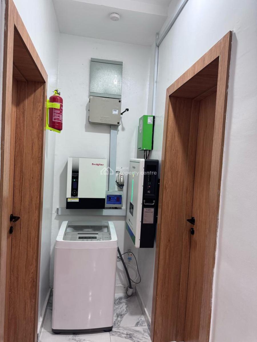 2 Bedroom with Ps5, 24hrs Lightand Calm Environment, Ikeja Gra, Ikeja, Lagos, Flat / Apartment Short Let