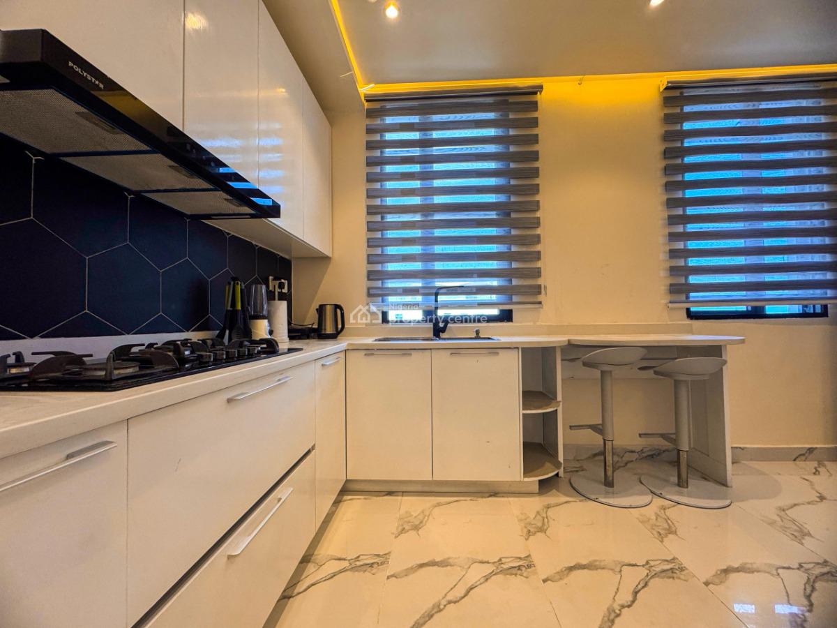 Luxurious Two Bedroom with Snooker, Treadmill, and Electric Cycle., Victoria Island (vi), Lagos, Flat / Apartment Short Let