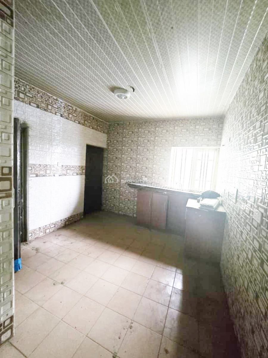 Luxury 3 Bedroom Flat, Omole Phase 2, Ikeja, Lagos, Flat / Apartment for Rent