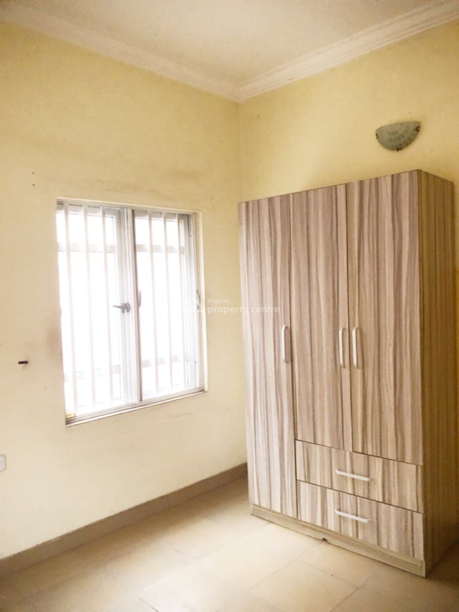 Luxury 3 Bedroom Flat, Gra Phase 1, Magodo, Lagos, Flat / Apartment for Rent