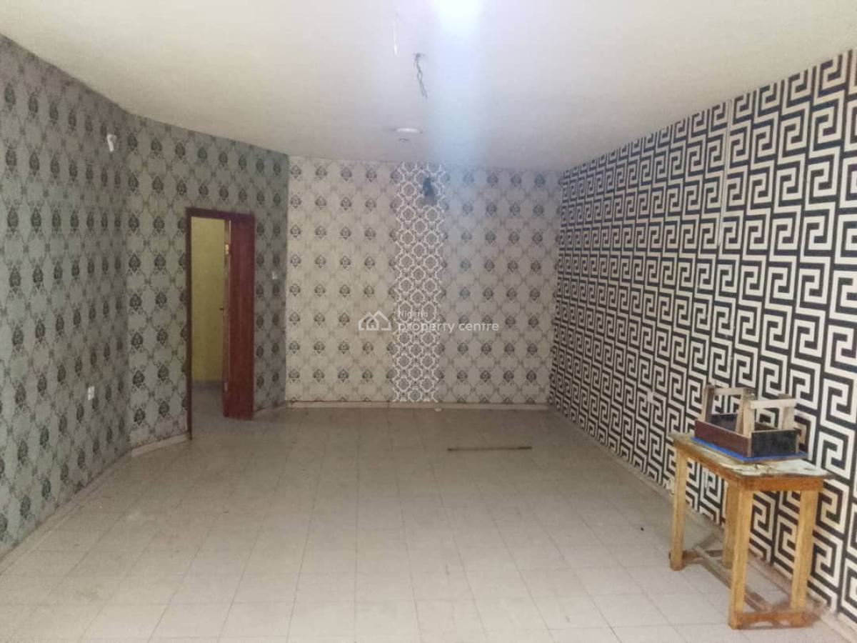 3bed 2 in a Compound Maplewood Estate, Maplewood Estate, Oko-oba, Agege, Lagos, Flat / Apartment for Rent